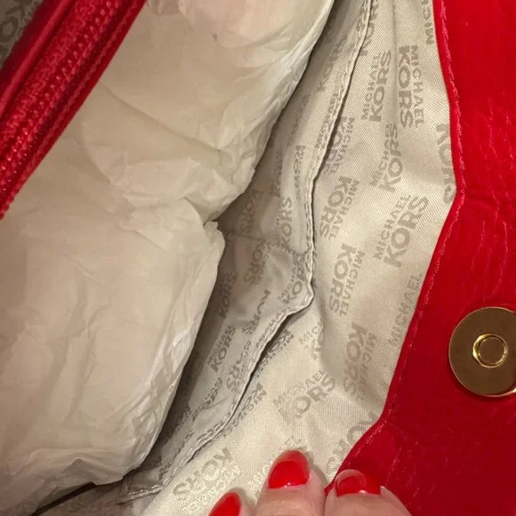 Michael Kors Red Leather Hamilton Medium East West Tote Shoulder Bag - Picture 6 of 13